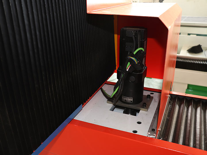 EPS 泡沫數(shù)控雕刻機(jī) EPS 泡沫數(shù)控雕刻機(jī)