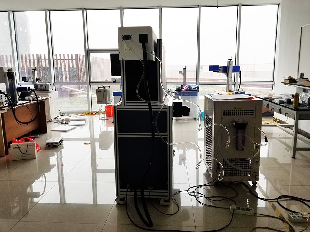 3D動態聚焦射頻 CO2 激光雕刻切割機