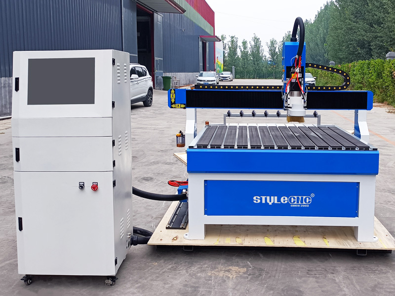 適合初學者的帶換刀裝置的4x4數控雕刻機工作臺套件