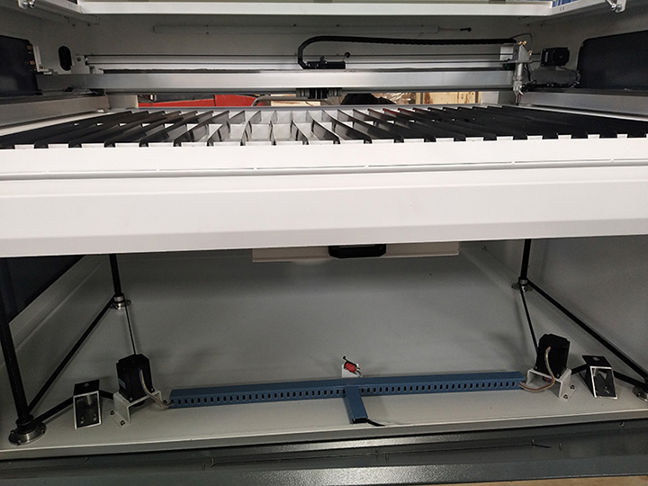 CO2 激光切割機詳細信息 CO2 激光切割機詳細信息