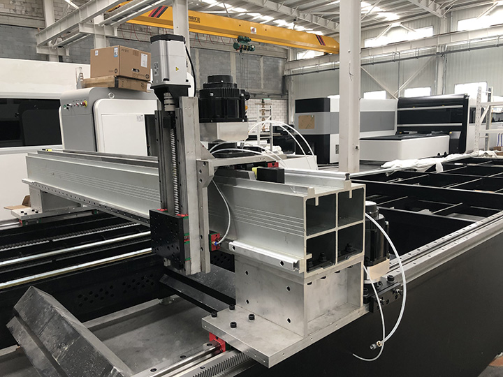 光纖激光切割機龍門架