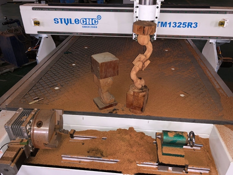 帶旋轉工作臺的四軸數控雕刻機1325 帶旋轉工作臺的四軸數控雕刻機1325