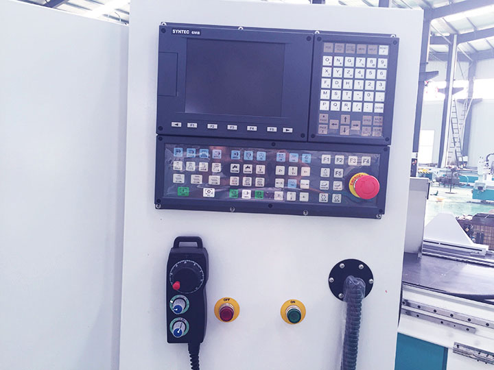 帶雙工作臺的木門制造數控雕刻機