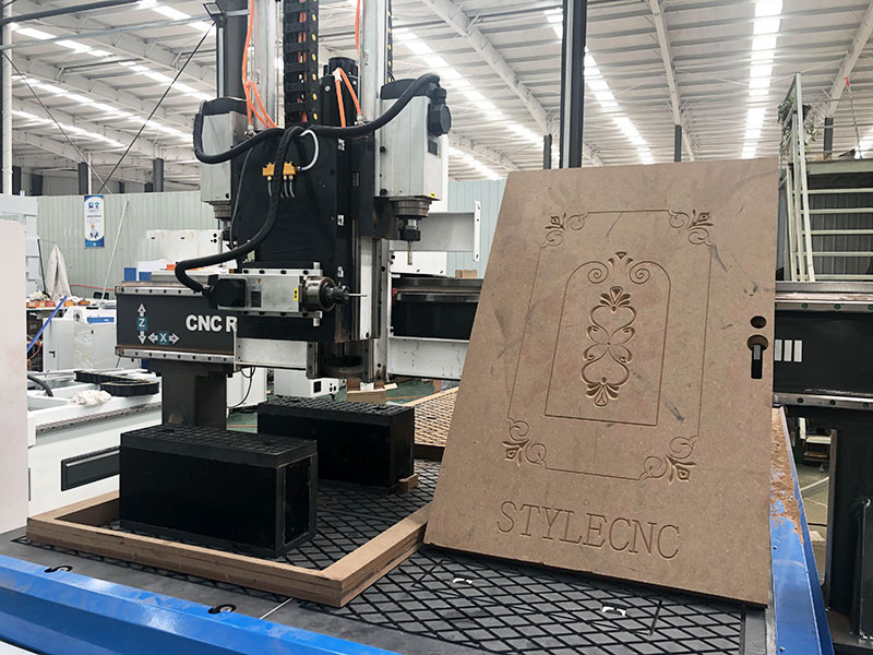 工業級 4x8數控木門制作項目雕刻機 工業級 4x8數控木門制作項目雕刻機