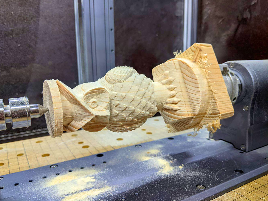 數(shù)控雕刻機(jī)3D木制工藝品