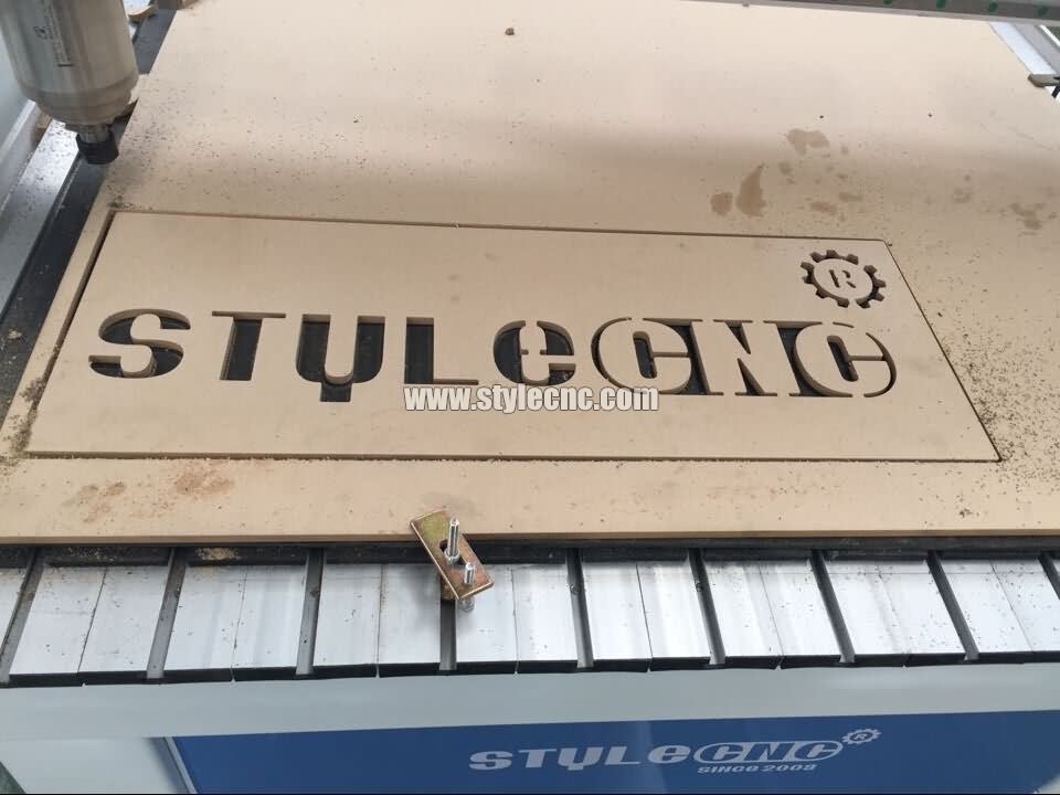 數控router for wood signs carving project