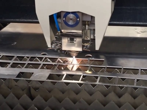 1000W IPG 光纖激光金屬切割機，適用于 3 毫米鋁板