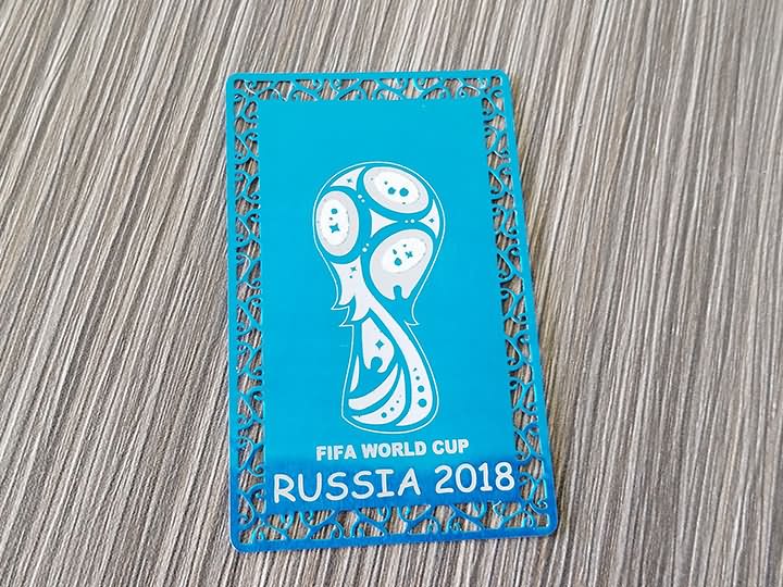 2018 年 FIFA 世界杯徽標(biāo)鍍鋅鋁板激光雕刻機(jī) 2018 年 FIFA 世界杯徽標(biāo)鍍鋅鋁板激光雕刻機(jī)