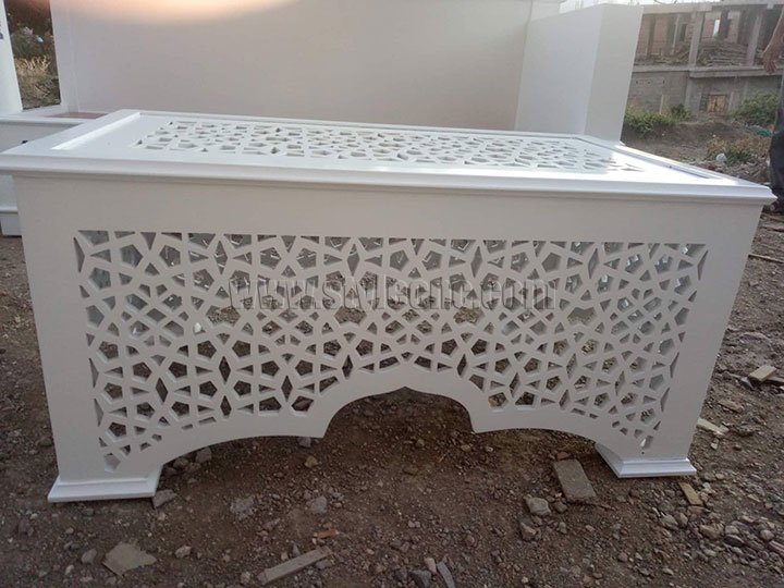 用于中密度纖維板切割項目的數(shù)控雕刻機表