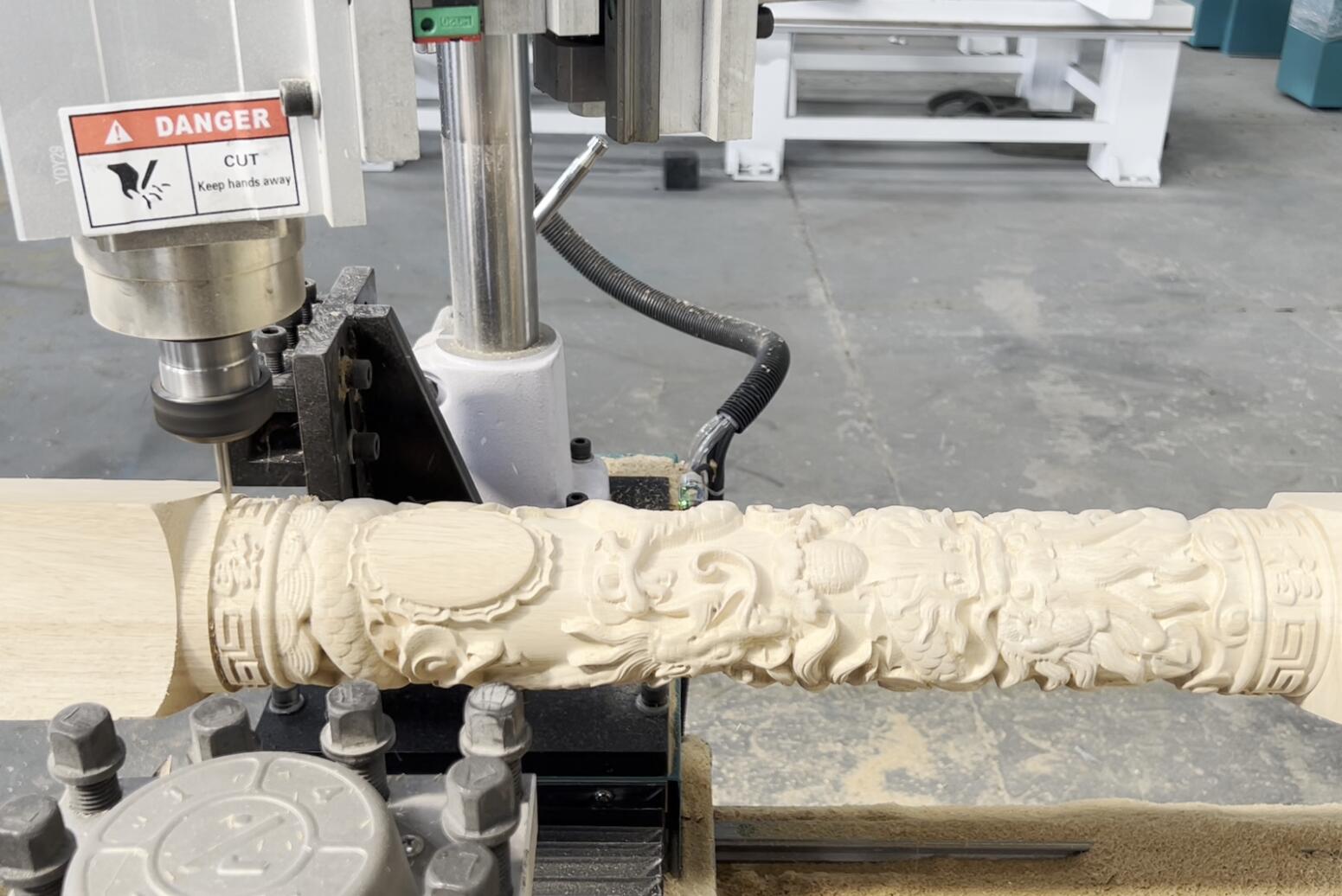 用于木工項目的自動換刀數控木工車床 用于木工項目的自動換刀數控木工車床