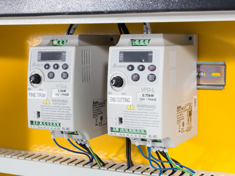 臺灣臺達(dá)封邊機變頻器 臺灣臺達(dá)封邊機變頻器