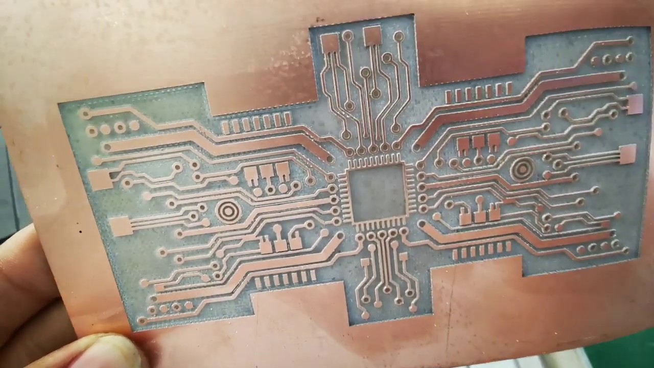 2024用于 PCB 銑削的最佳小型數控銑床