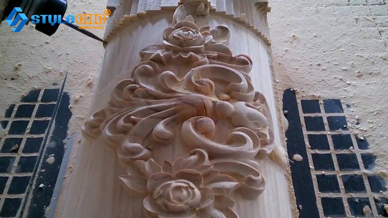 帶自動換刀裝置的四軸自動換刀數控雕刻刻機 帶自動換刀裝置的四軸自動換刀數控雕刻刻機