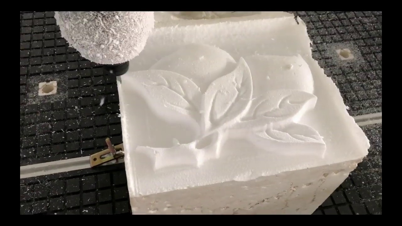 4x8 CNC 泡沫雕刻機 3D 浮雕