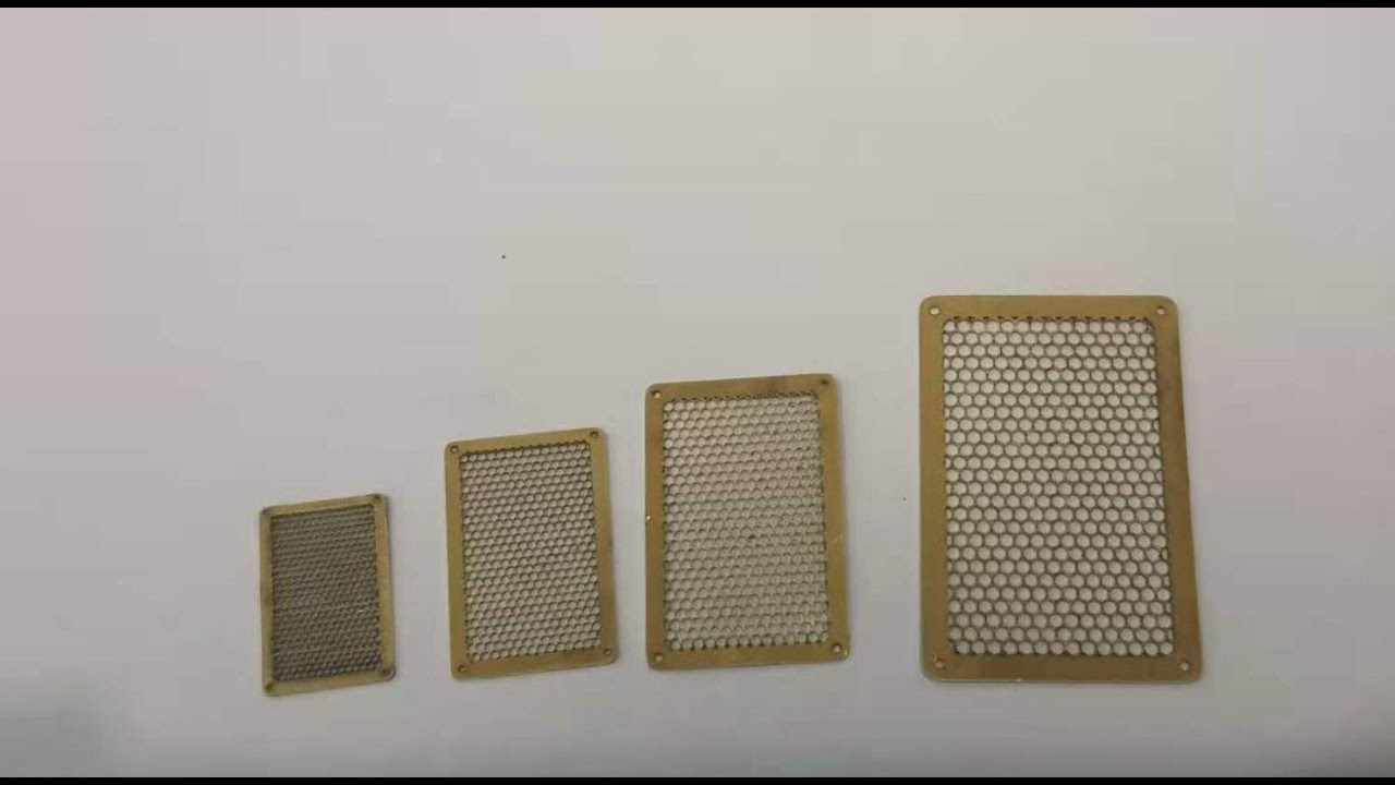 1300*90精密光纖激光切割機(jī)0mm 表